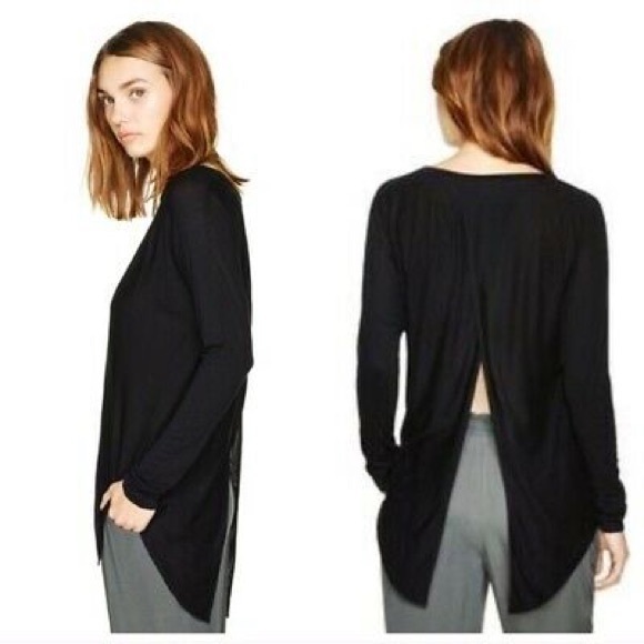 Aritzia Tops - Wilfred La Rivière Split Back Top Size Small